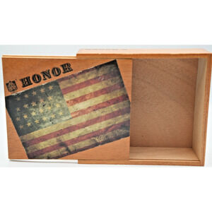 Vintage CAO‎ America “Honor” Cigar Box – Slide Lid – Patriotic Flag Design